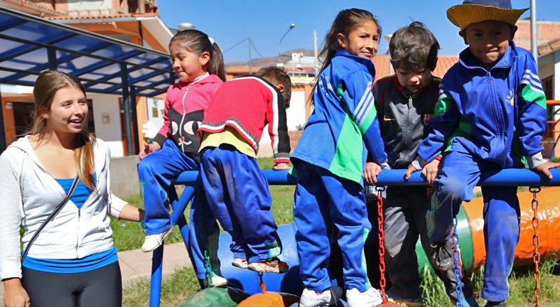peru summer volunteer