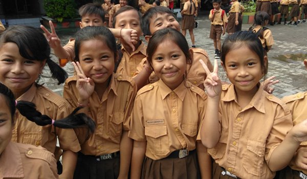 orphan kids in cambodia