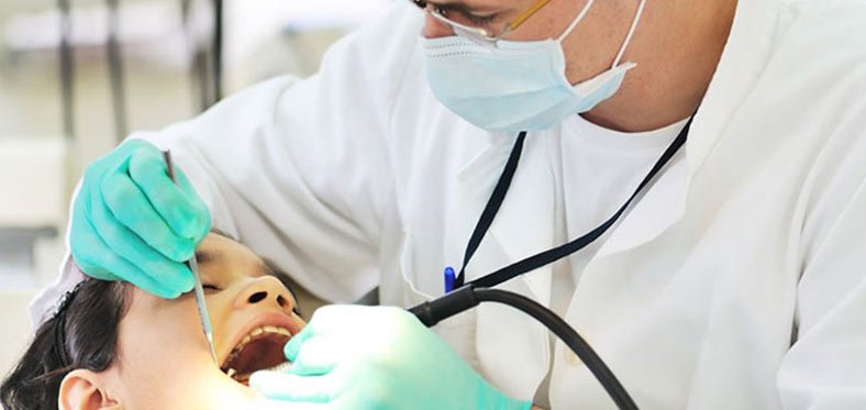 volunteer in dental project