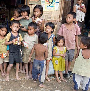 volunteers in bali orphanage