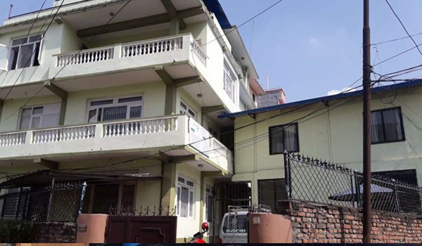 volunteer host family house in nepal