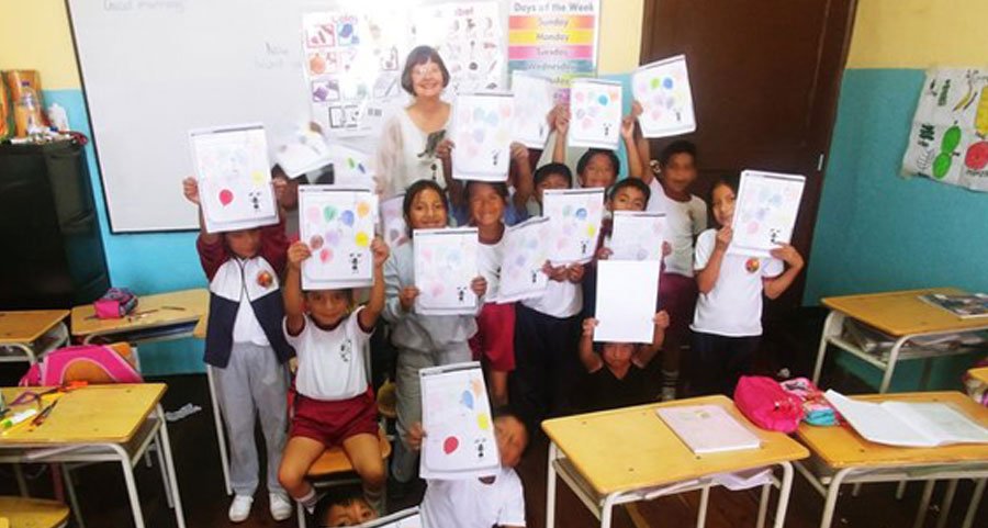 teach english in ecuador
