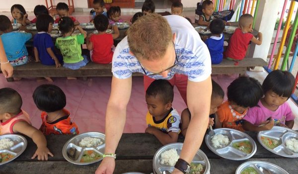 orphanage volunteer thailand